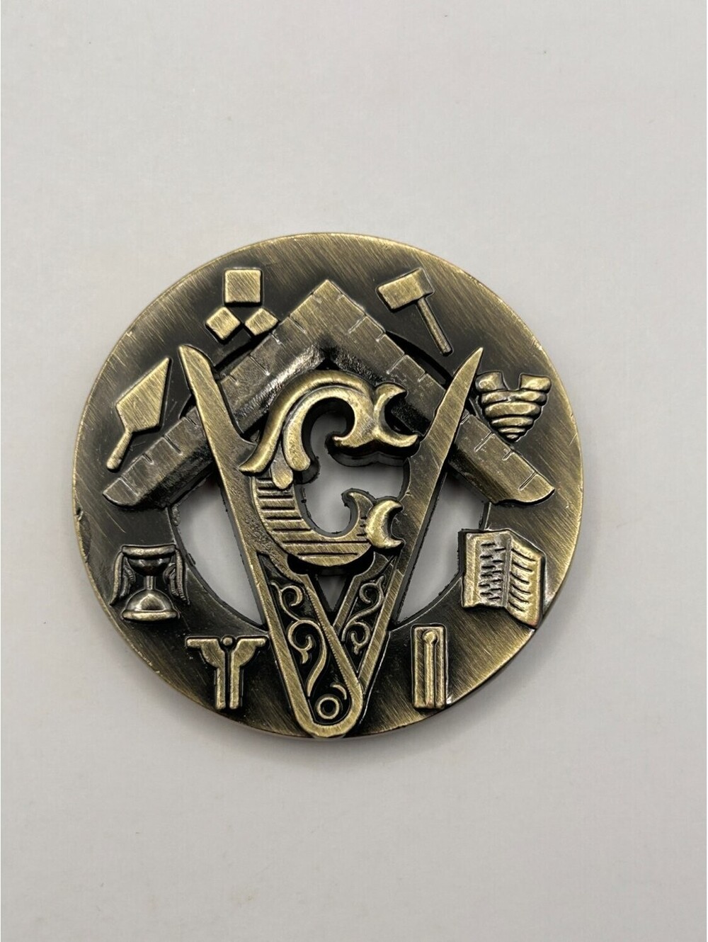 Masonic Square and Compasses Letter G Metal Medallion Working Tools Token plumb